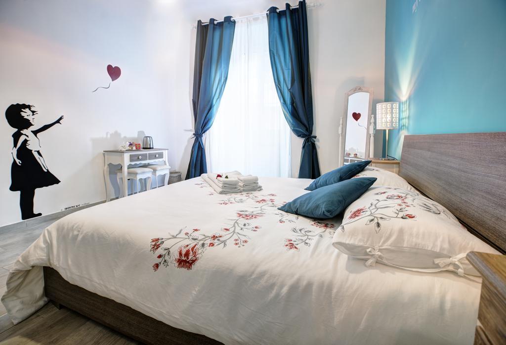 Viale Del Colosseo Bed & Breakfast โรม ภายนอก รูปภาพ